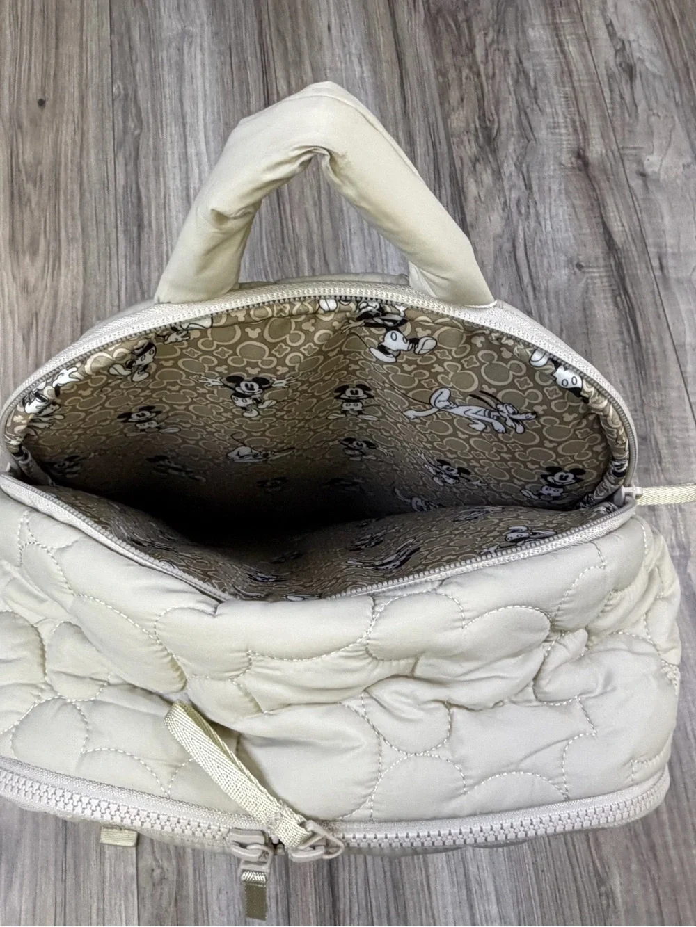 Vera Bradley Disney Bancroft Backpack Quilted Mickey Pumice Stone Beige NEW